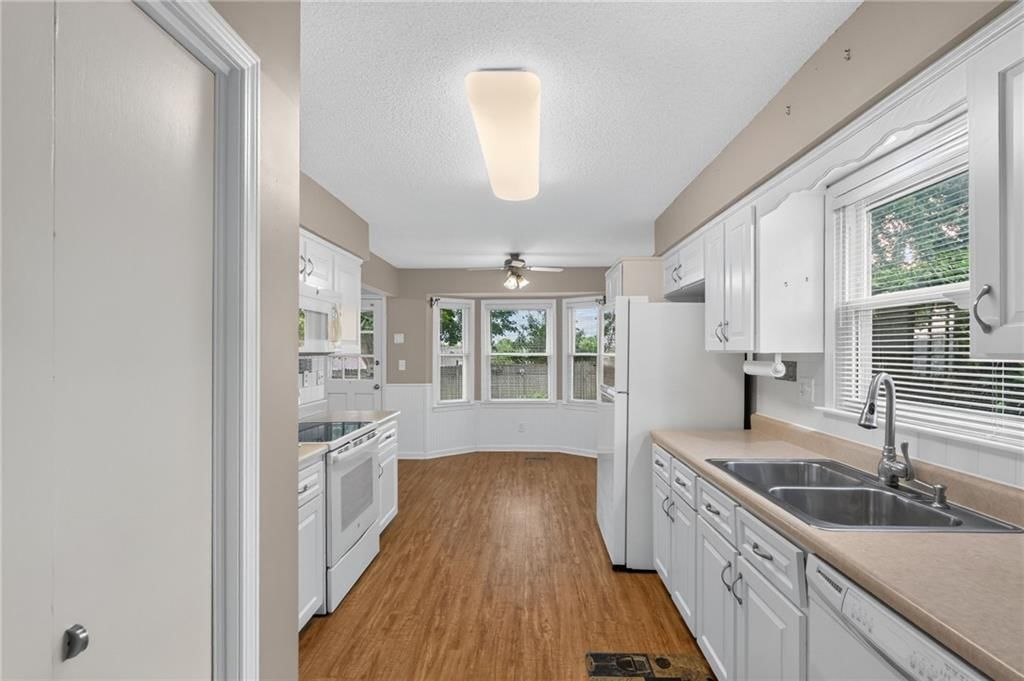 2213 NW 84th Terrace — photo 12