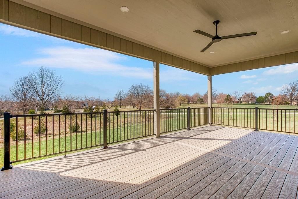 17308 Oakshire Street — photo 58