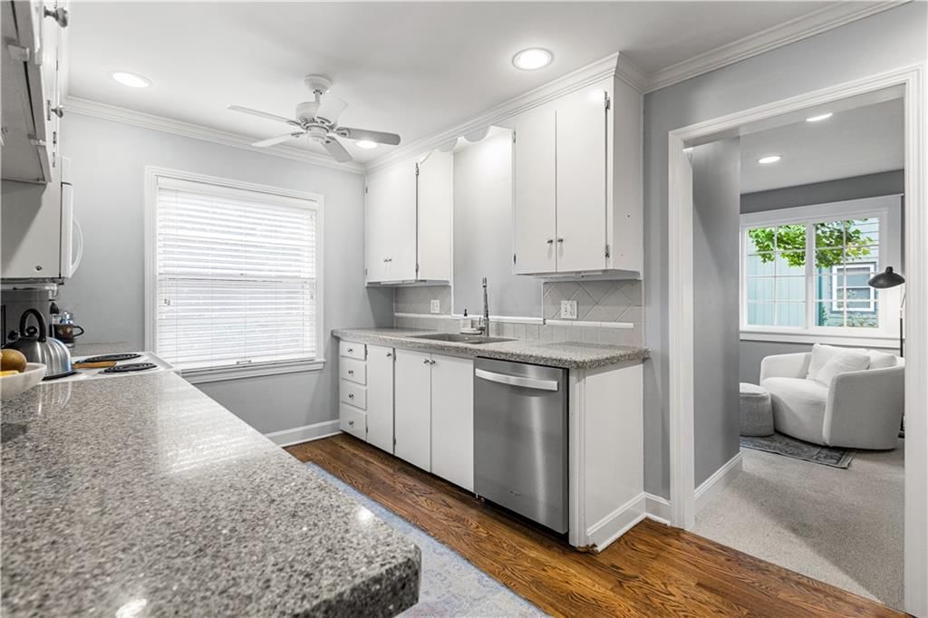 7146 Booth Street — photo 14