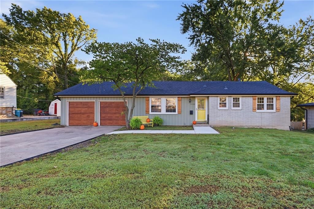 5909 Melrose Lane, Shawnee, KS
