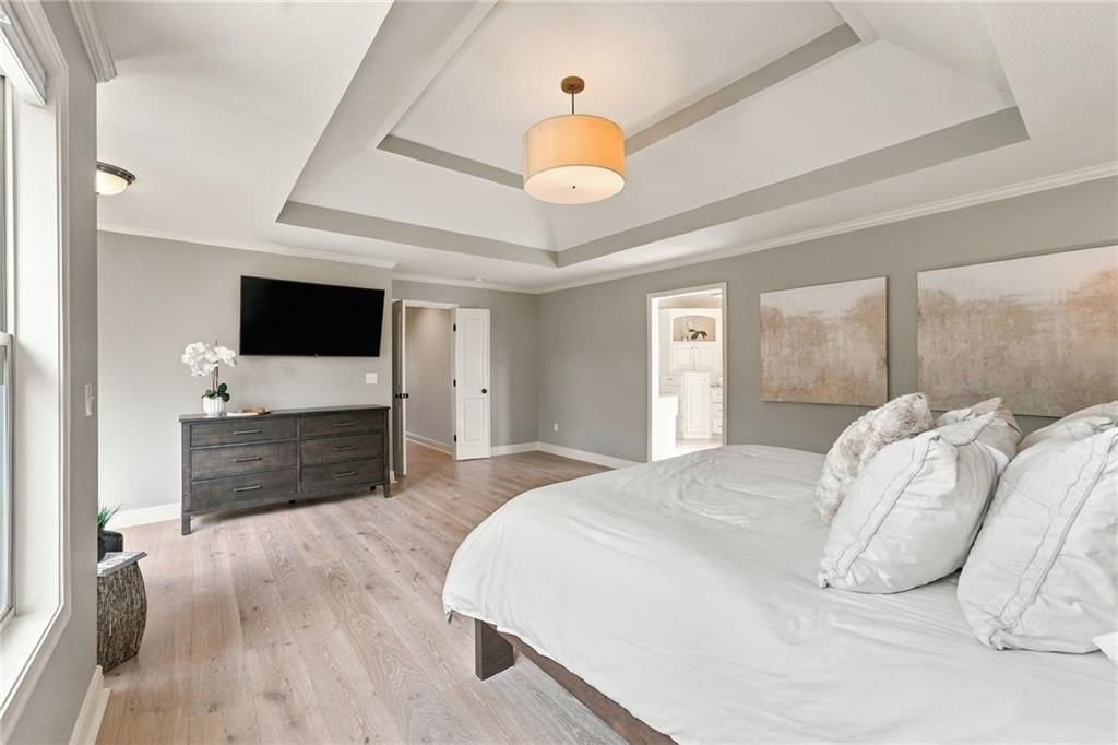 9014 W 158TH Terrace — photo 32