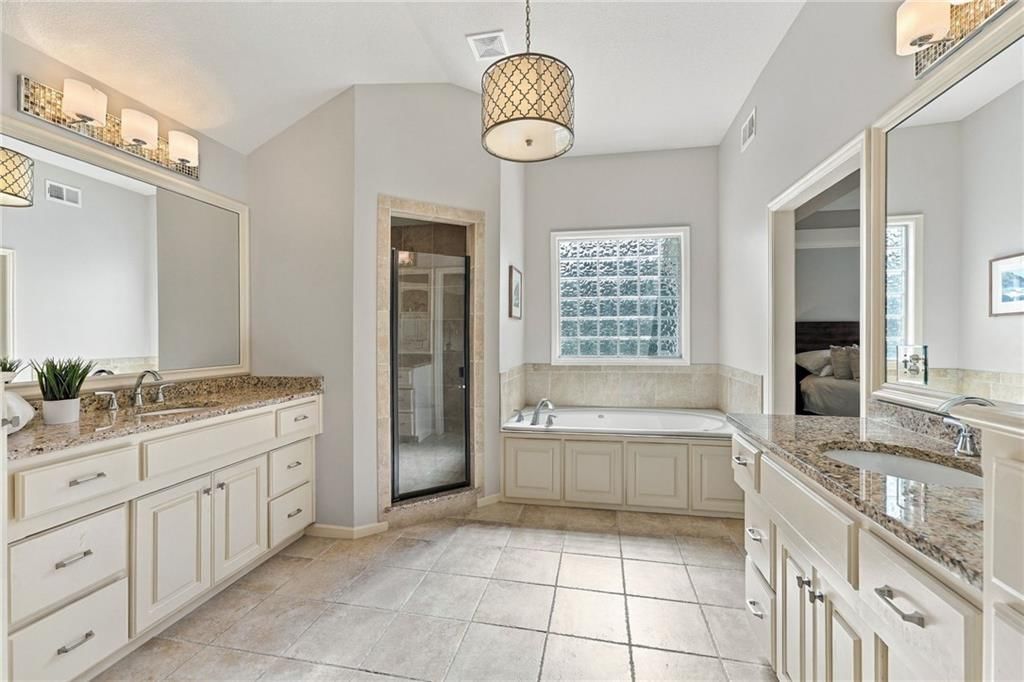 9014 W 158TH Terrace — photo 37