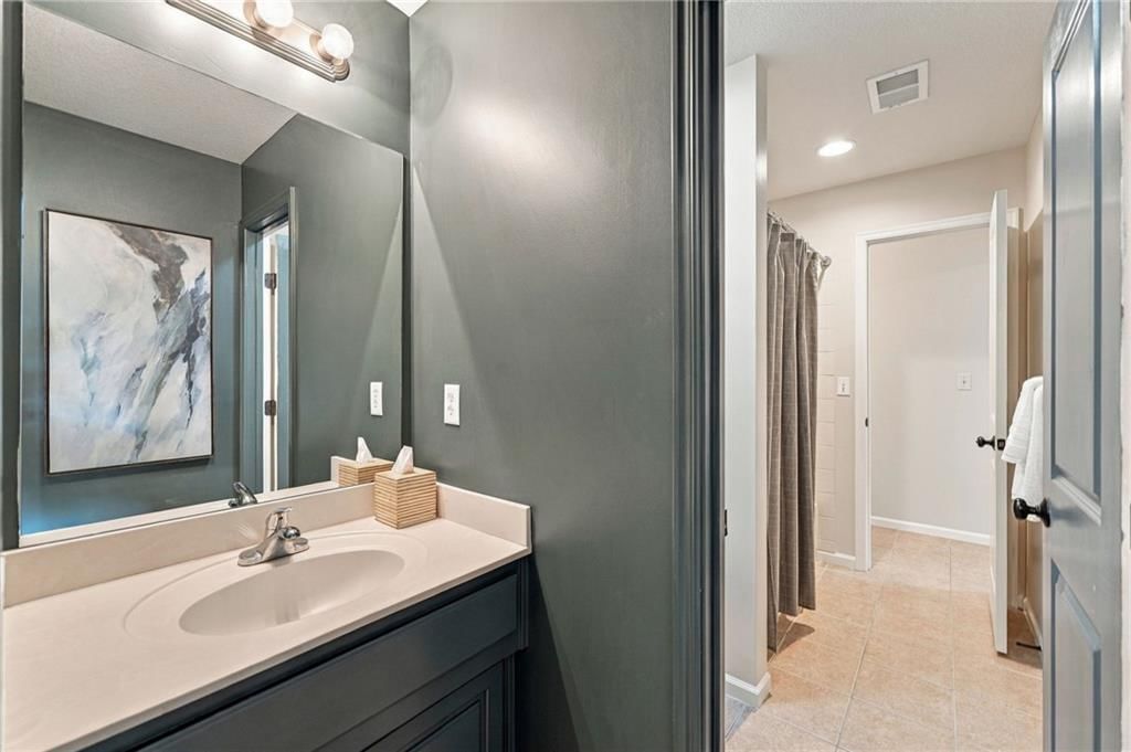 9014 W 158TH Terrace — photo 43