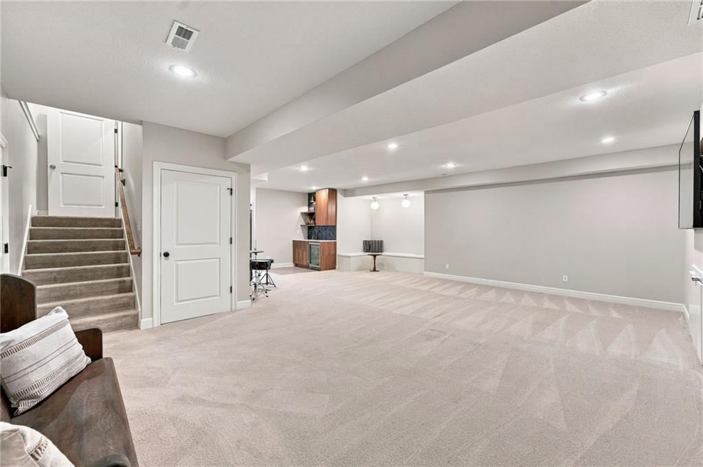 9014 W 158TH Terrace — photo 50