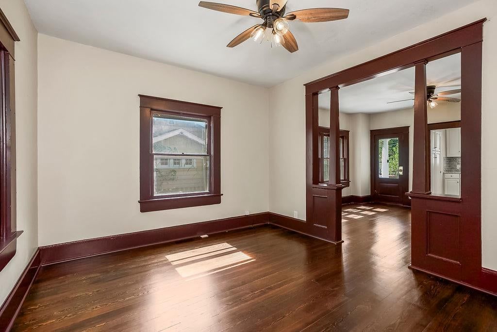 724 N Oak Street — photo 6