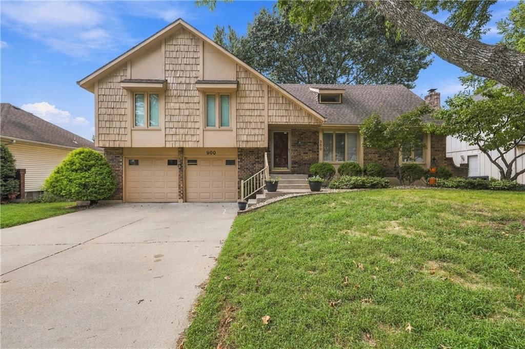 900 SW Murray Road, Lee's Summit, MO