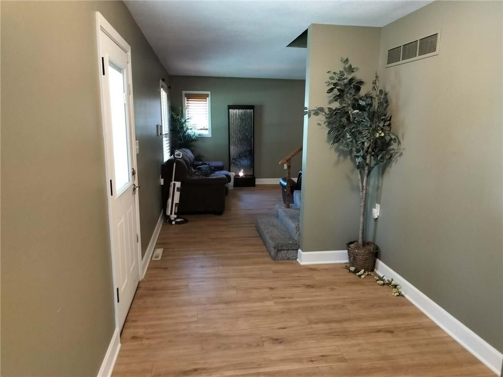 105 Spruce Street — photo 2