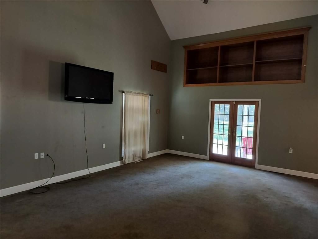 105 Spruce Street — photo 10