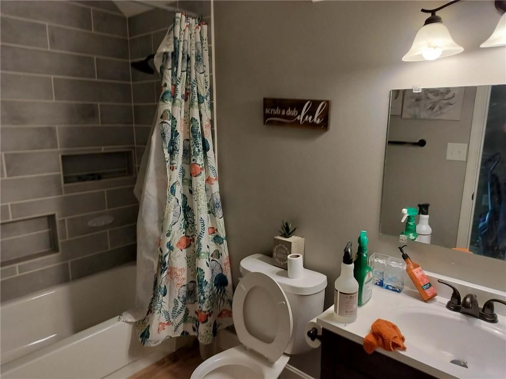 105 Spruce Street — photo 20