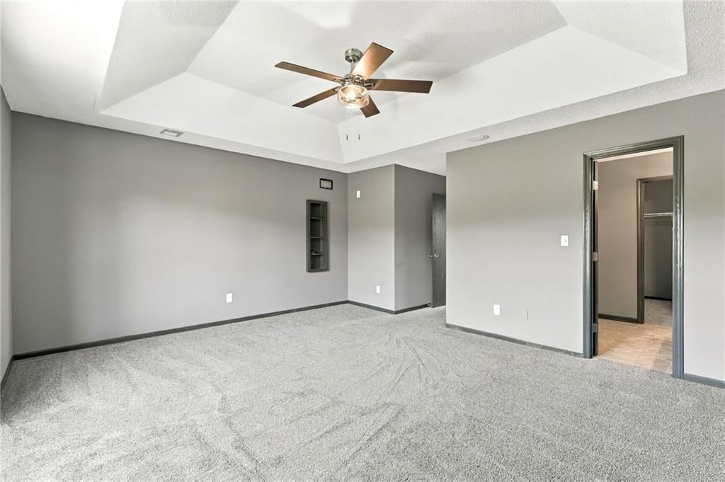 5760 NW Plantation Lane — photo 17
