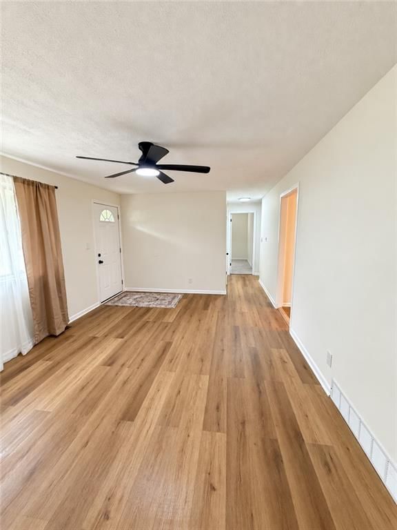 7209 E 86 Street, Kansas City, MO: listing photo 2