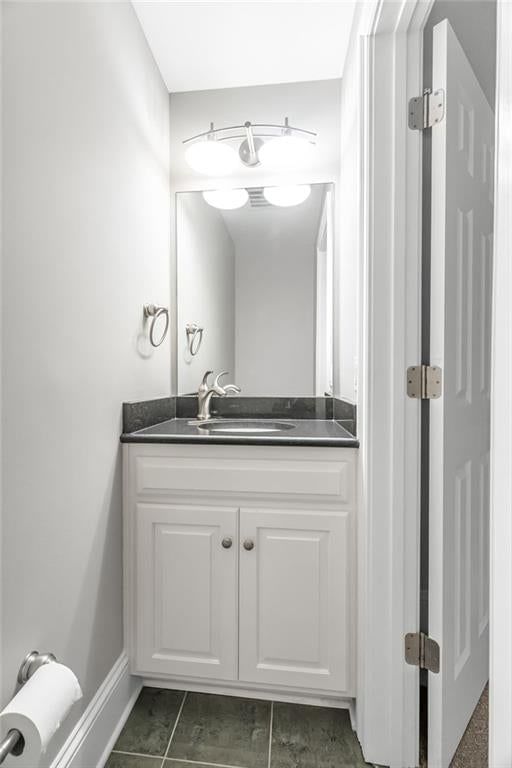 4911 Wyandotte Street — photo 34