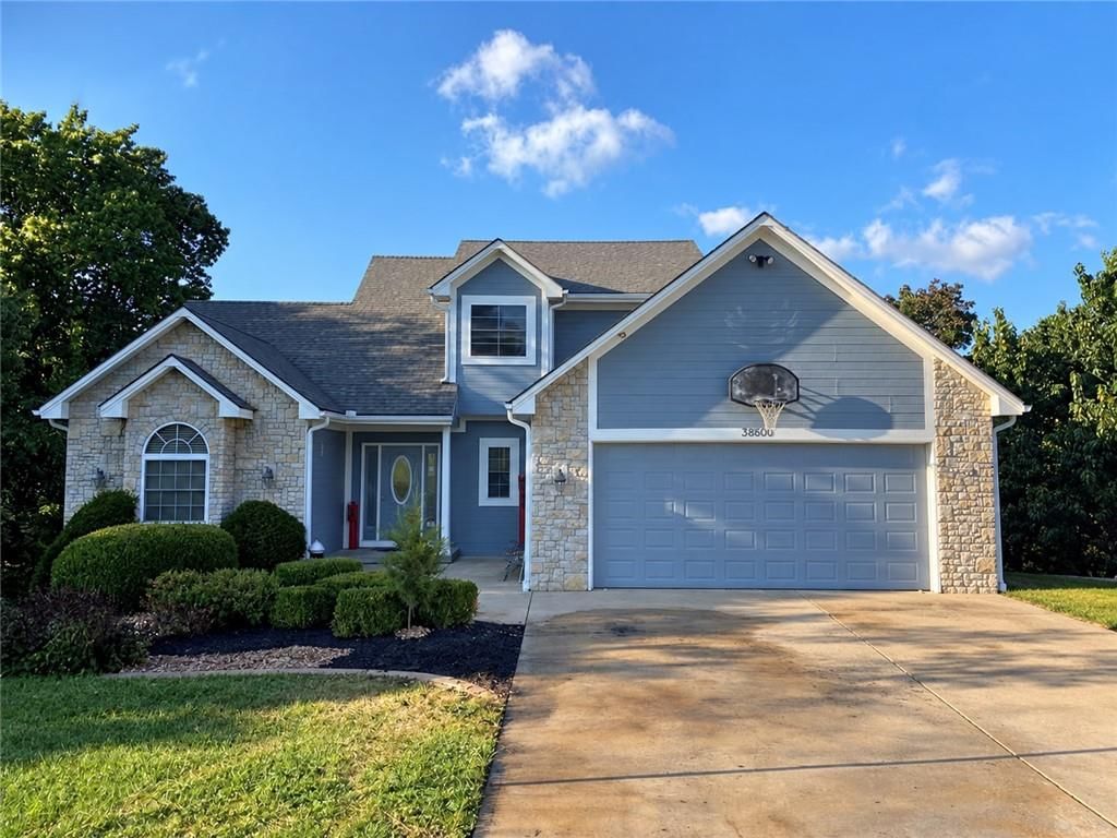 38600 E PARRENT Road, Oak Grove, MO