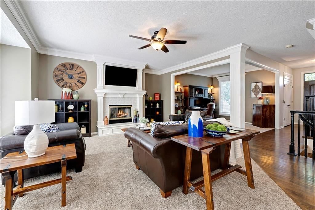 Photo 9 of 41 - 14018 ASH Street, Overland Park, KS 66224
