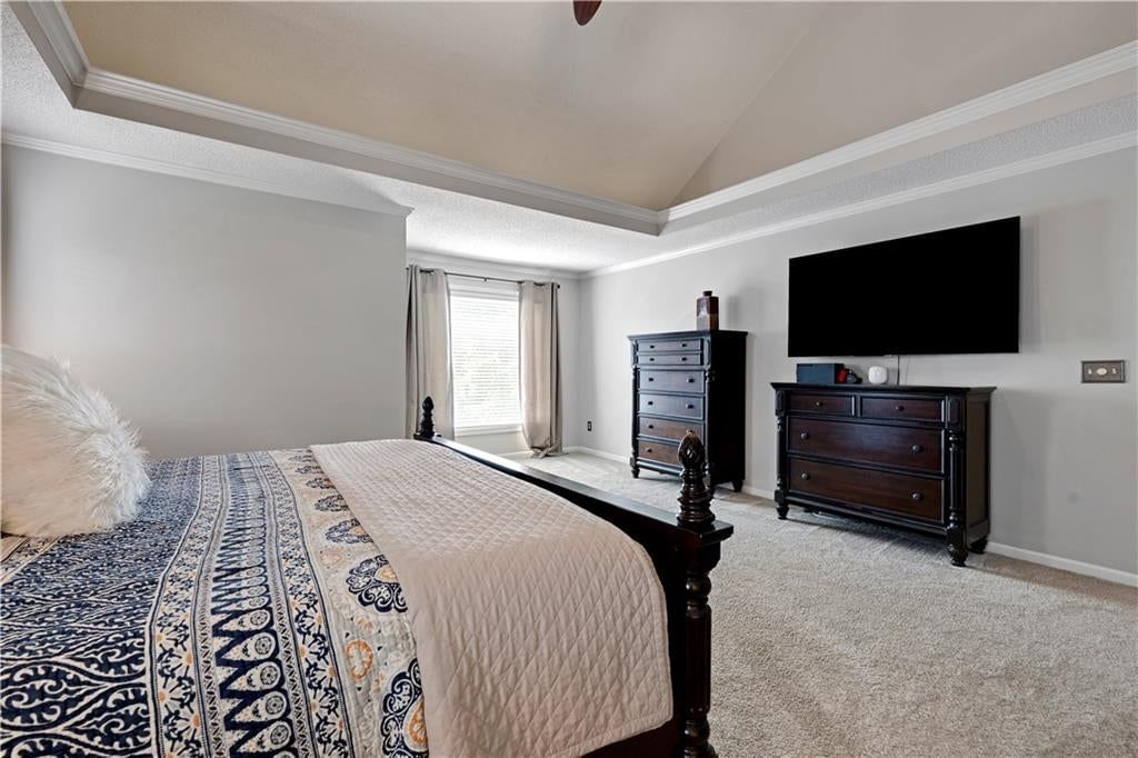 Photo 21 of 41, 14018 ASH Street, Overland Park, KS 66224