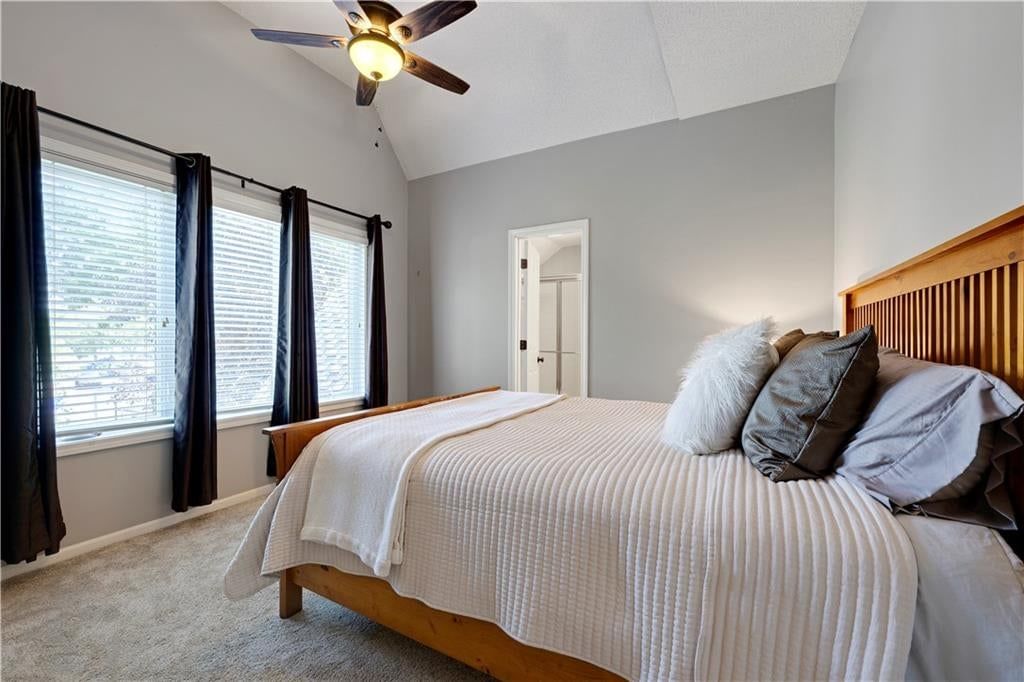 Photo 26 of 41 - 14018 ASH Street, Overland Park, KS 66224