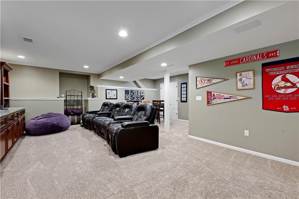 Photo 33 of 41 - 14018 ASH Street, Overland Park, KS 66224