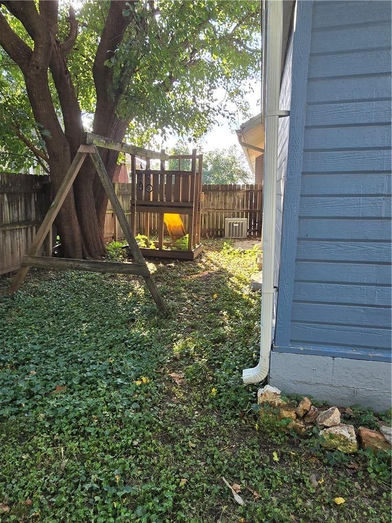 485 Donnelly Avenue — photo 7