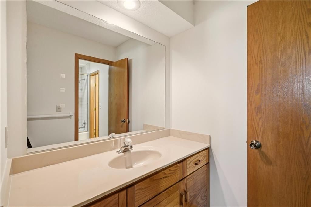 8500 W 148th Street — photo 25