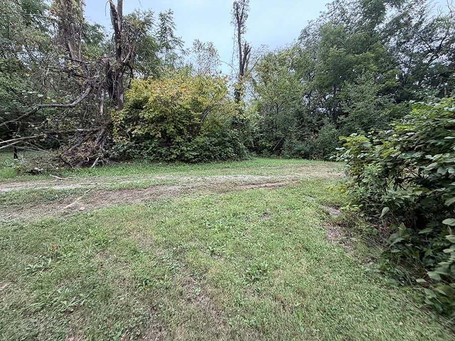 1405 Lynwood Court — photo 9