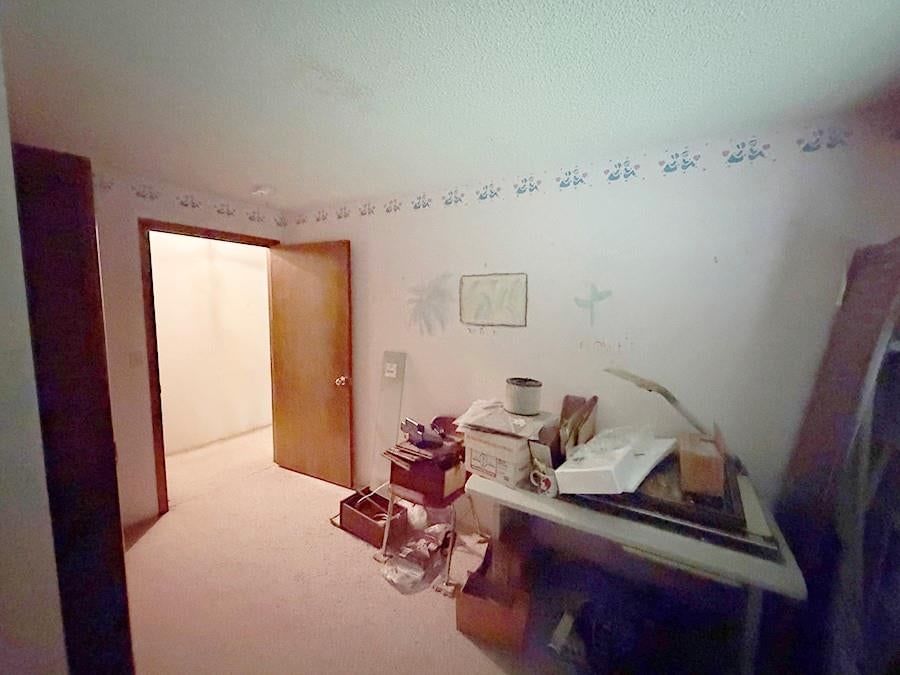 1405 Lynwood Court — photo 50