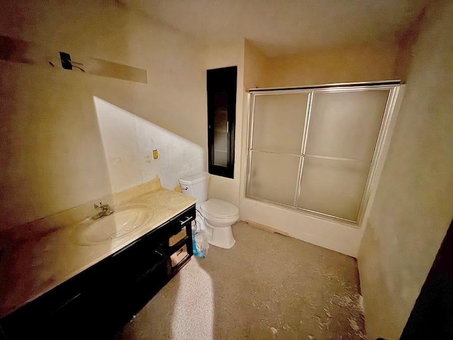 1405 Lynwood Court — photo 51