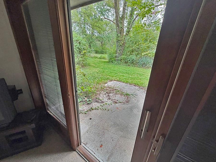 1405 Lynwood Court — photo 55