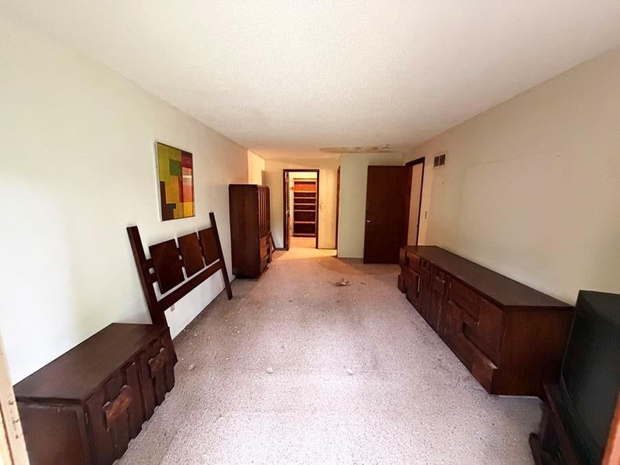 1405 Lynwood Court — photo 56