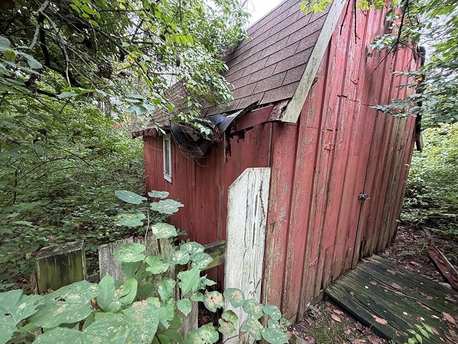 1405 Lynwood Court — photo 94