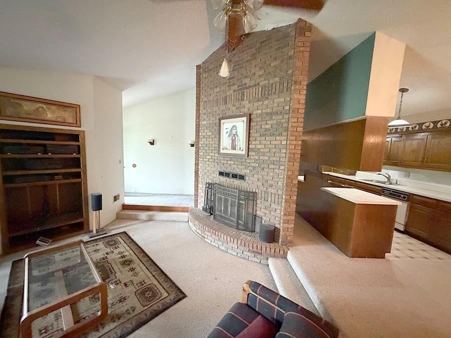 1405 Lynwood Court — photo 99