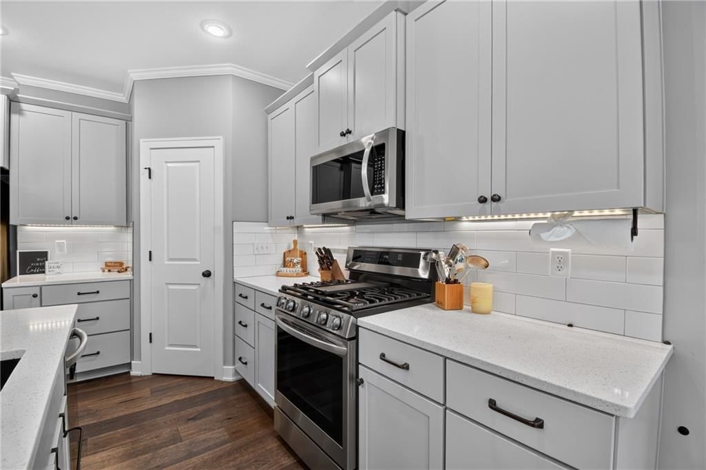 13755 NW 75th Street — photo 16