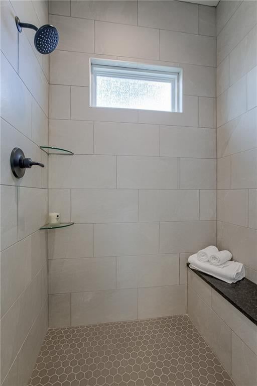 2416 W 179th Street — photo 78