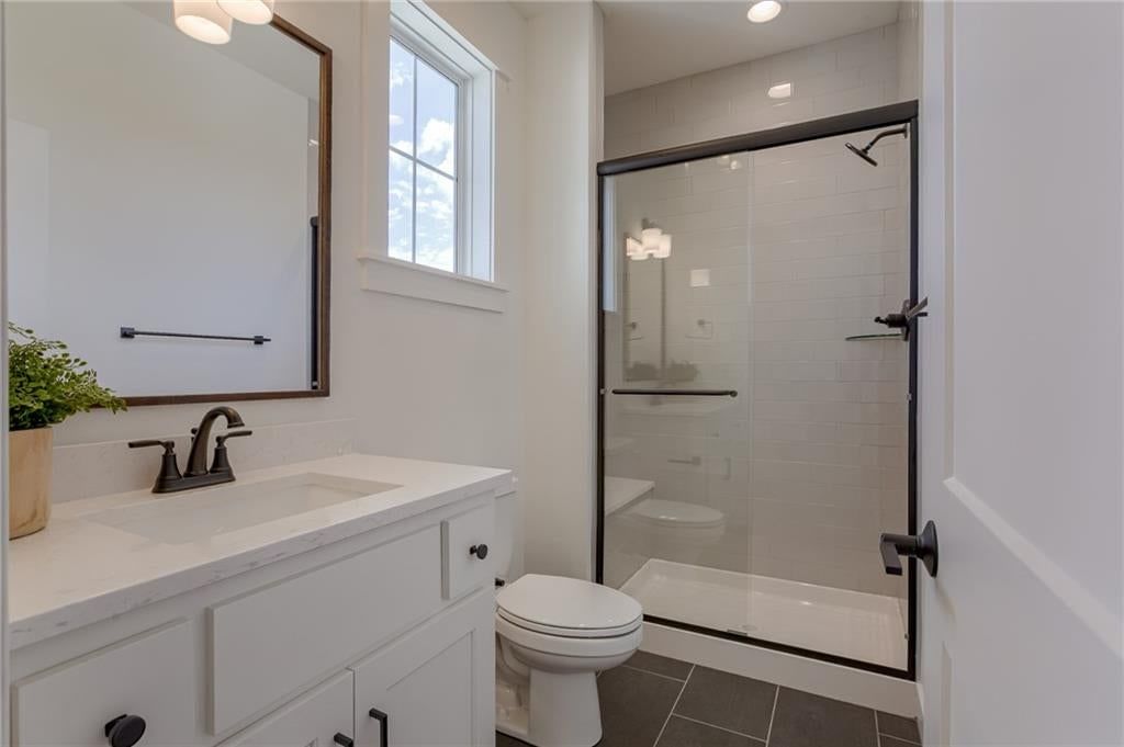 2416 W 179th Street — photo 82