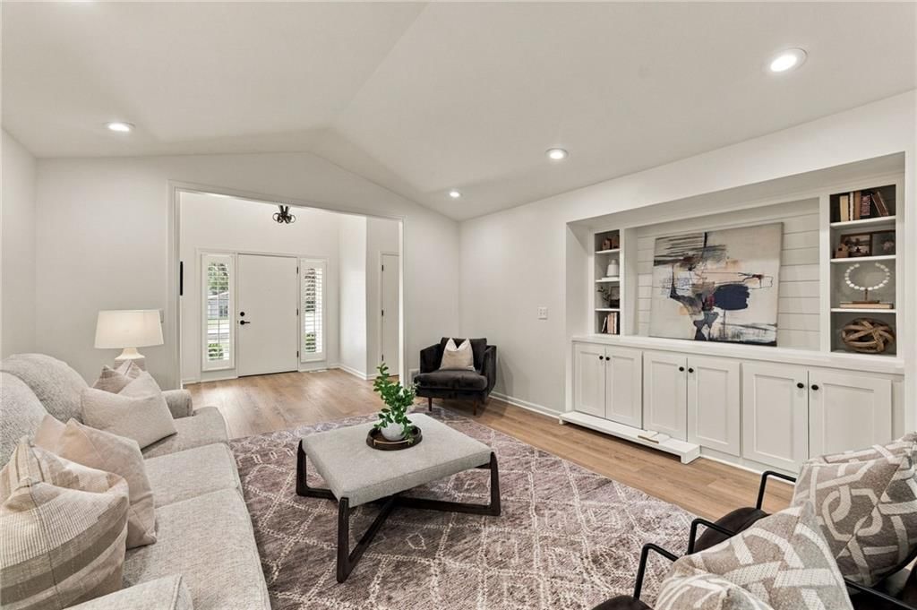 2012 W 123rd Terrace — photo 7