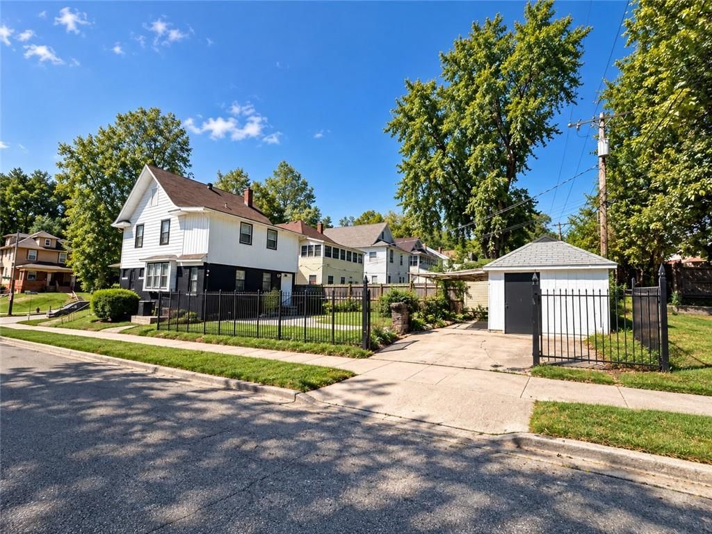 147 Kensington Avenue — photo 29