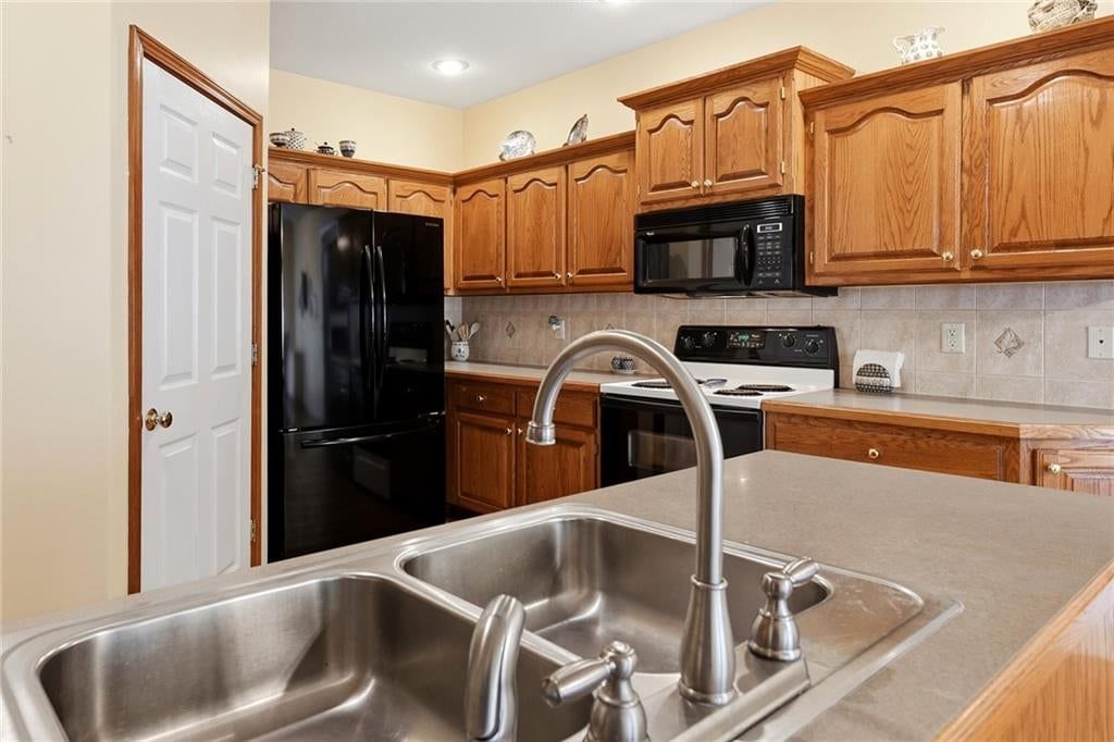 1513 NE Craigievar Drive — photo 13
