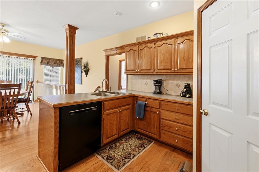 1513 NE Craigievar Drive — photo 15