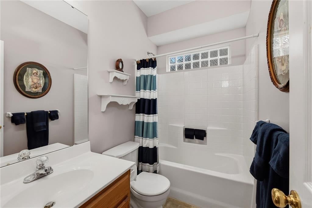1513 NE Craigievar Drive — photo 30