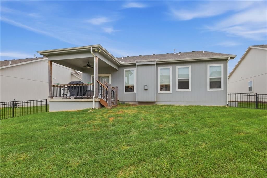 18109 Haskins Street — photo 35