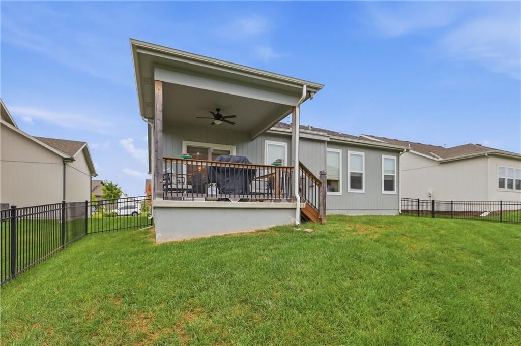 18109 Haskins Street — photo 36