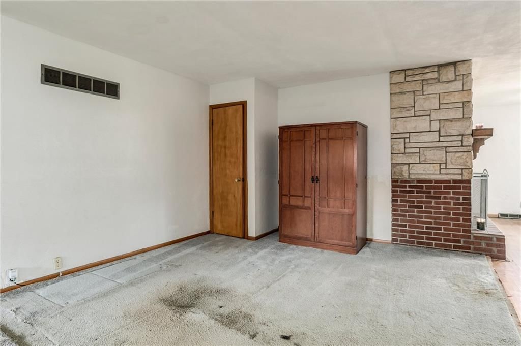 534 S 76th Terrace — photo 8