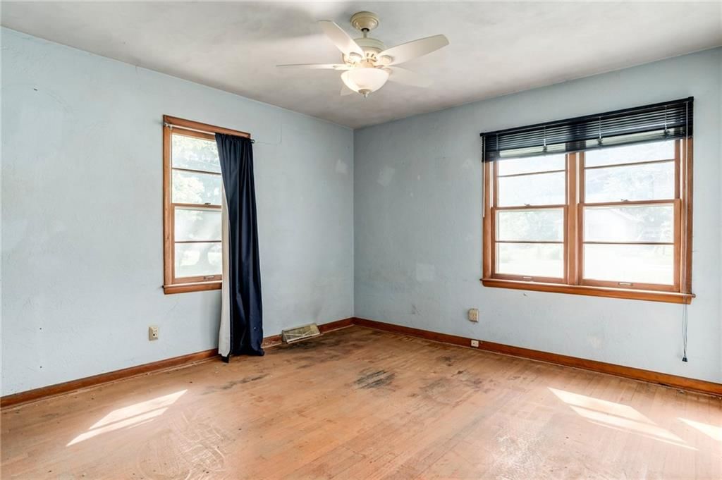534 S 76th Terrace — photo 16