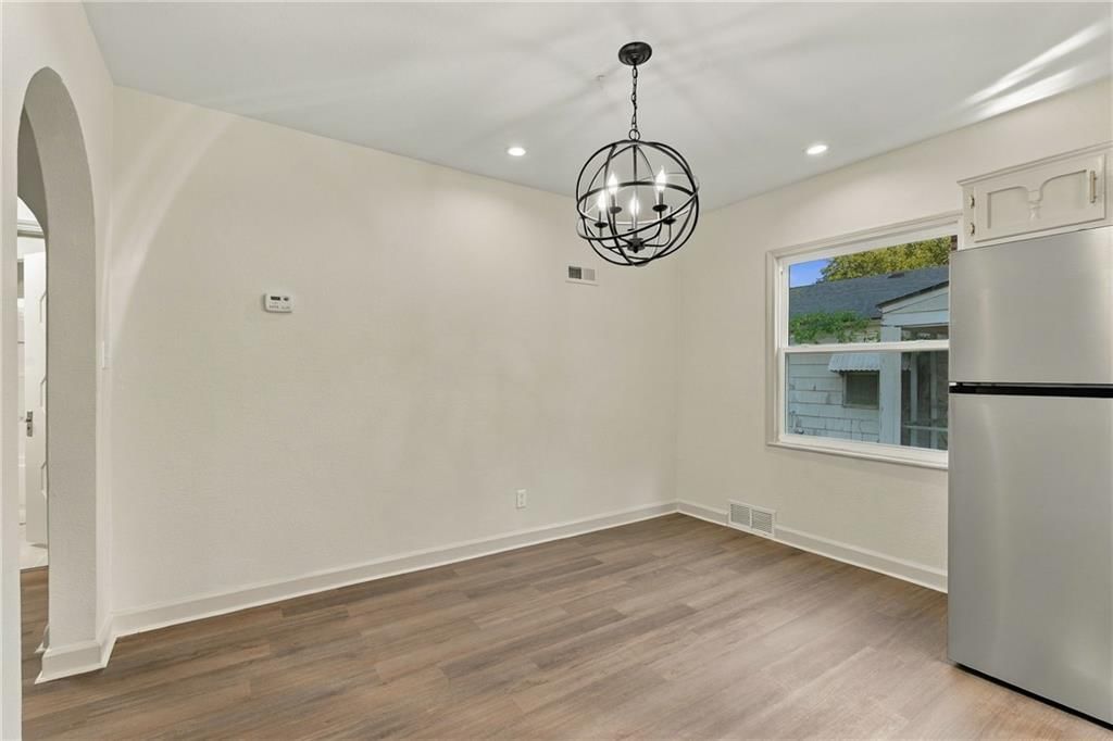 4400 Garfield Avenue — photo 10