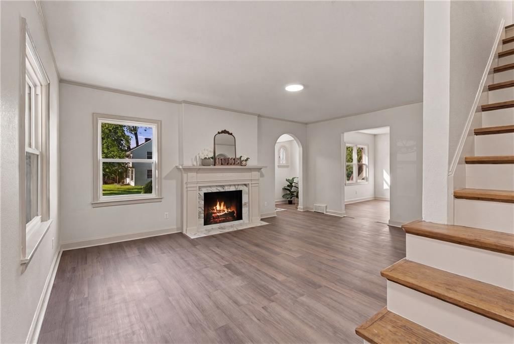 4400 Garfield Avenue — photo 15