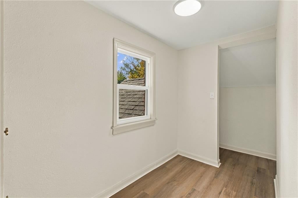 4400 Garfield Avenue — photo 21