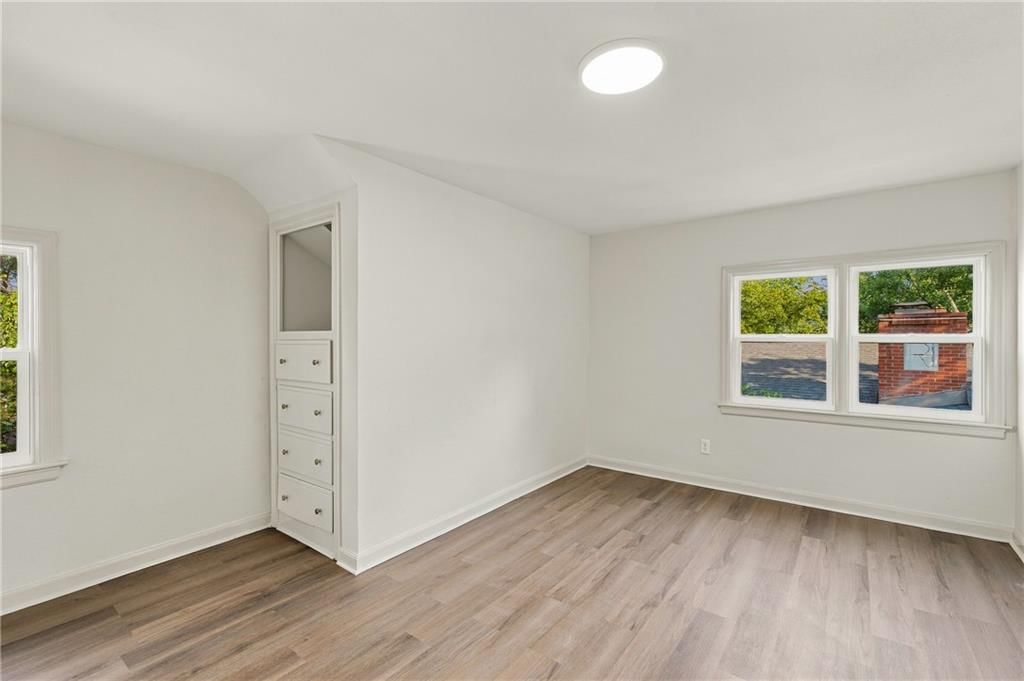 4400 Garfield Avenue — photo 23