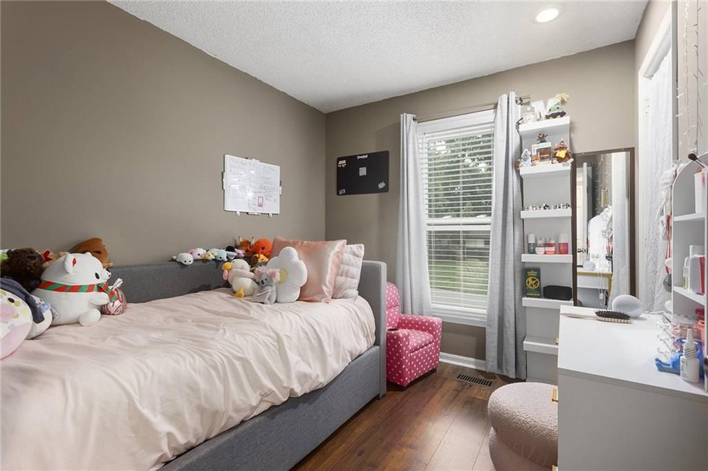 11312 W 77th Street — photo 14