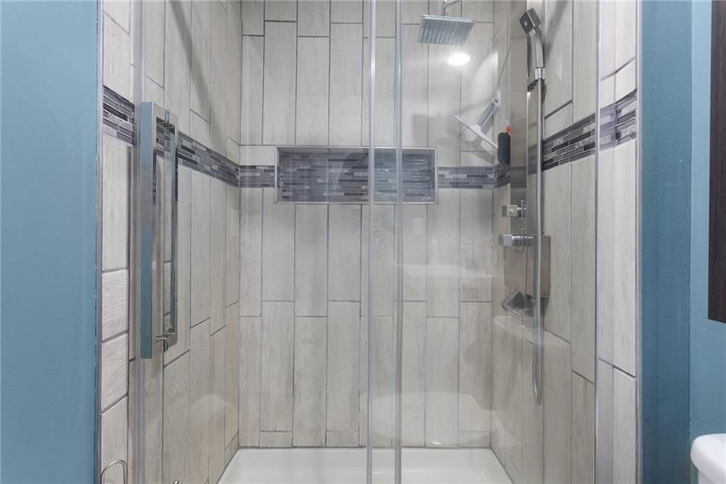 11312 W 77th Street — photo 16