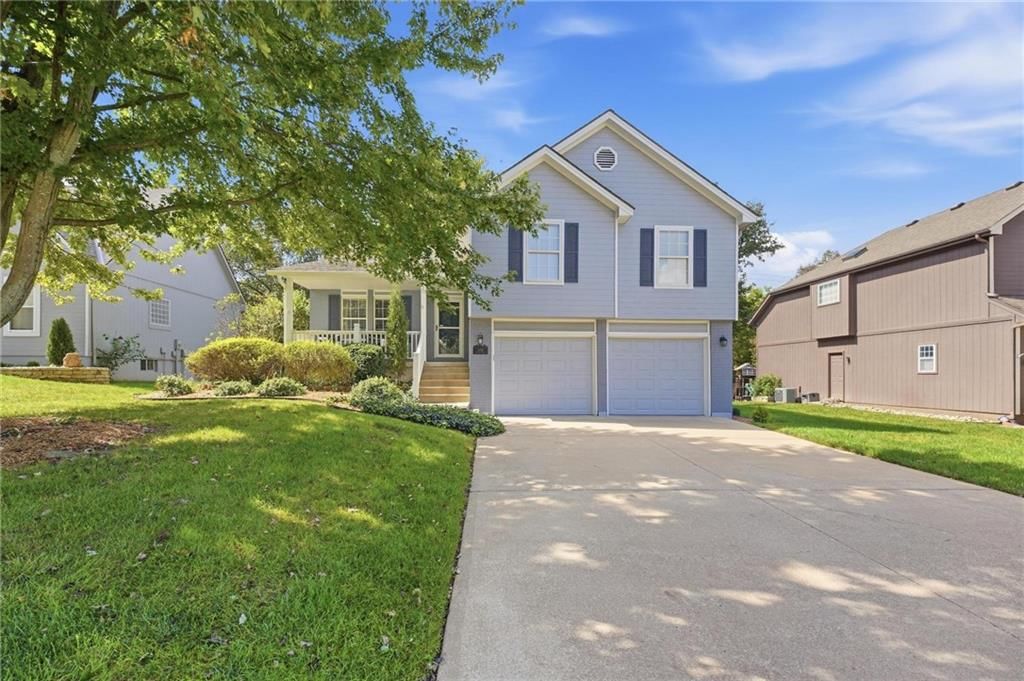 1154 SW SANTA FE Drive — photo 5