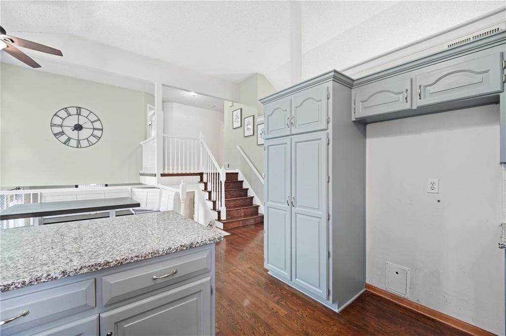 1154 SW SANTA FE Drive — photo 14